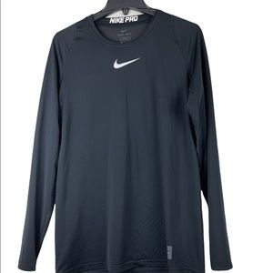 NIKE
Black Pro Long Sleeve T-Shirt Size M